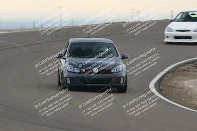 media/Dec-19-2025-Lucky Dog Racing (Fri) [[3b7b1b5fc8]]/Beginner/Session 4 Turn 2 3 Speed Pan/